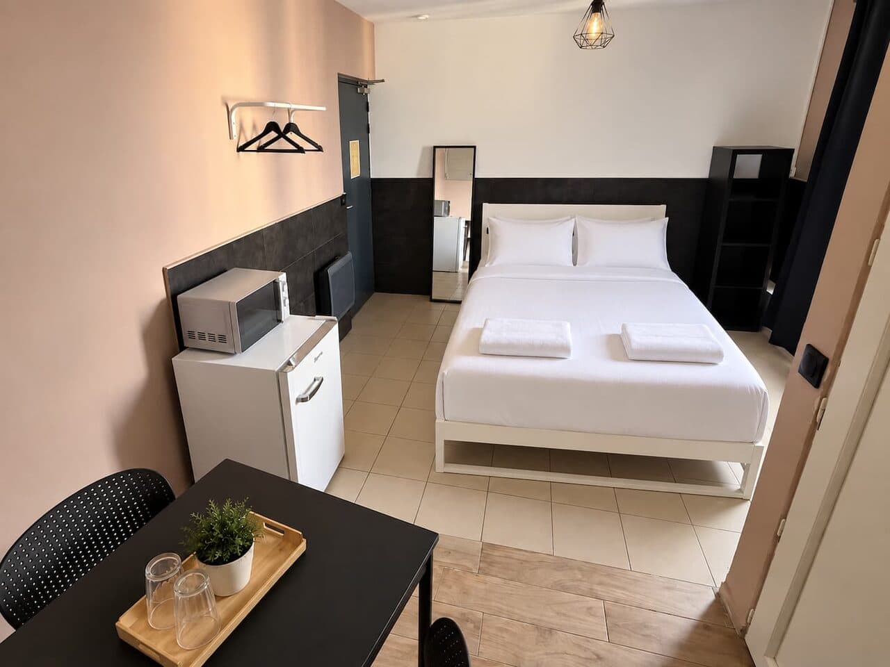 Chambre double avec salle d'eau, Saint-Denis, photo 4